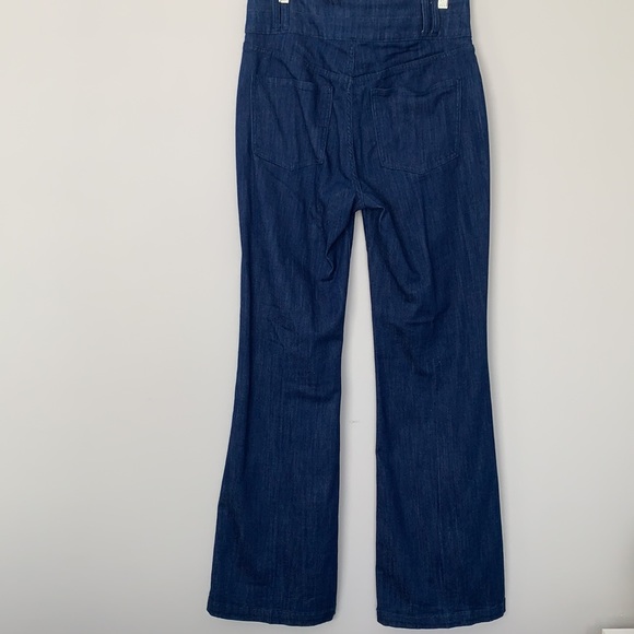 BCBG MaxAzria High Rise Jeans. Sz 30. - Picture 9 of 9